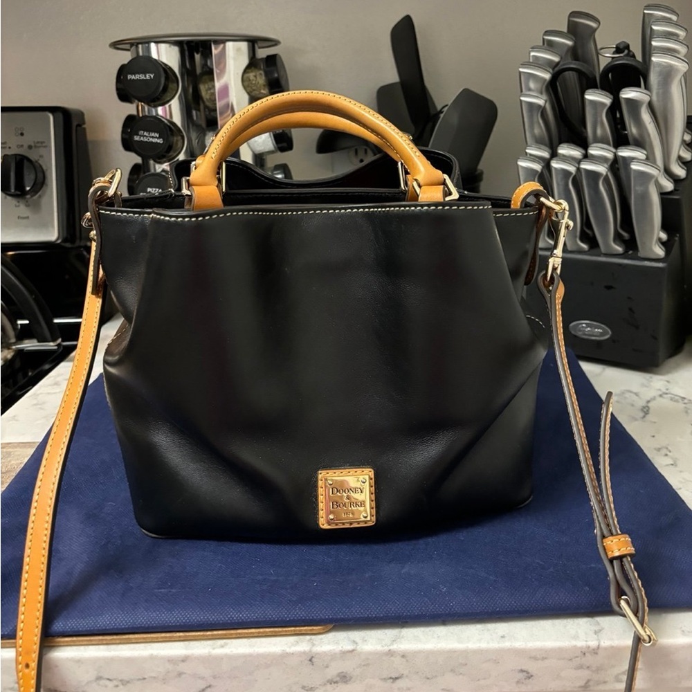 Dooney @ Bourke Brenna Satchel in Smooth Leather